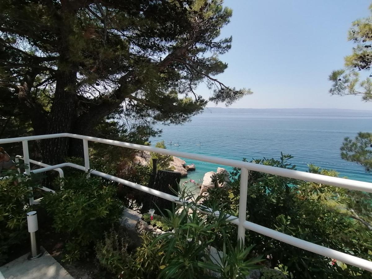 Apartmani Mares - 20 M From The Beach Брела Екстер'єр фото