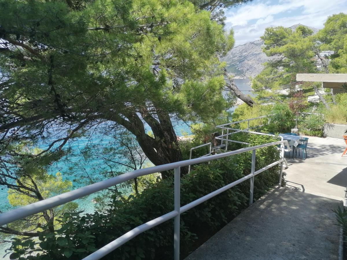 Apartmani Mares - 20 M From The Beach Брела Екстер'єр фото