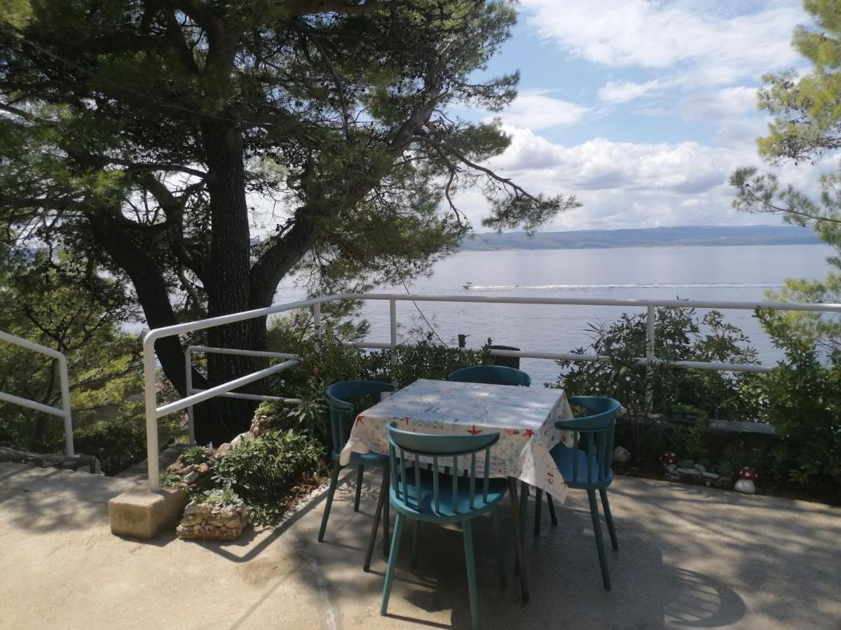 Apartmani Mares - 20 M From The Beach Брела Екстер'єр фото
