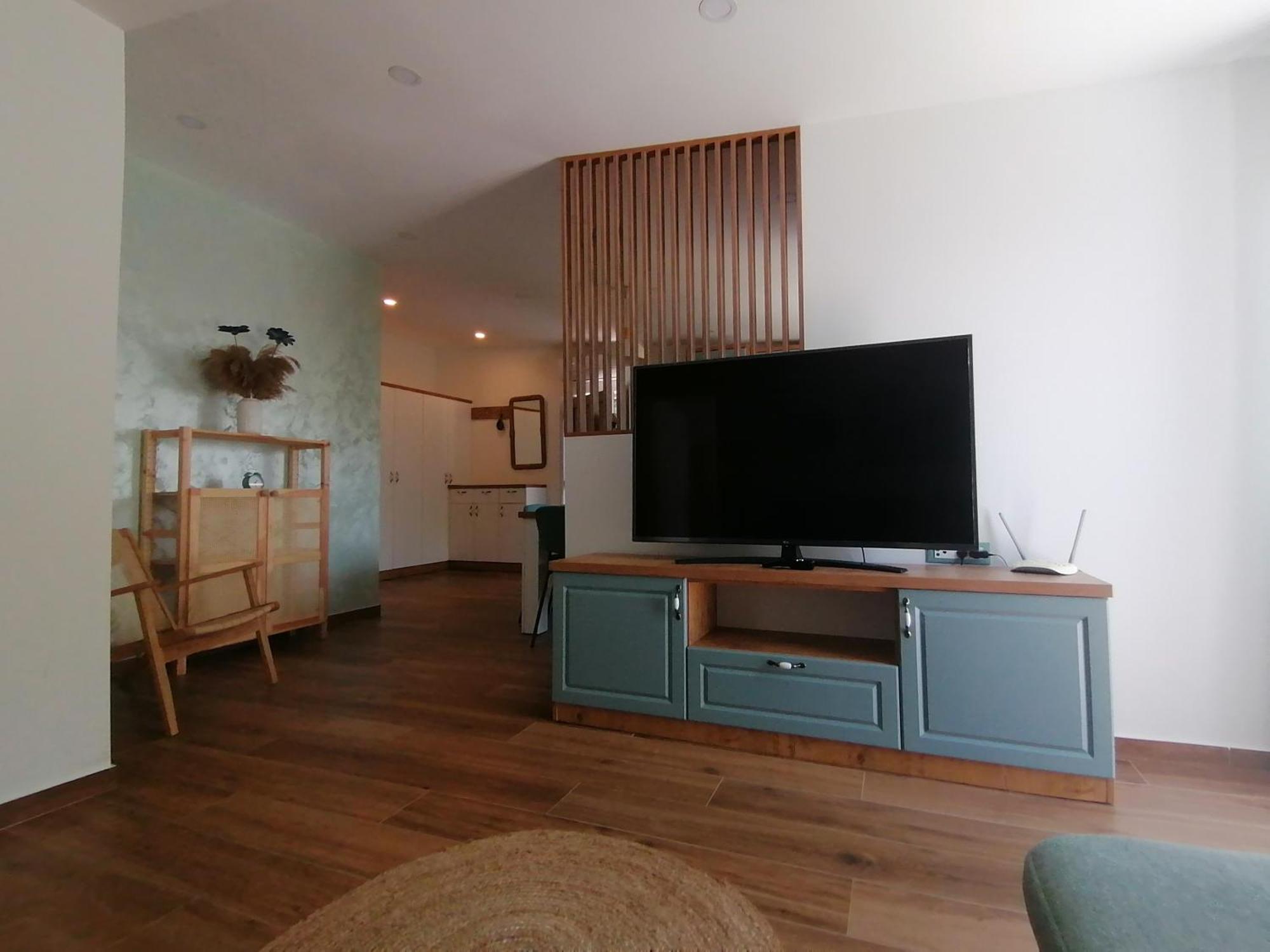 Apartmani Mares - 20 M From The Beach Брела Екстер'єр фото