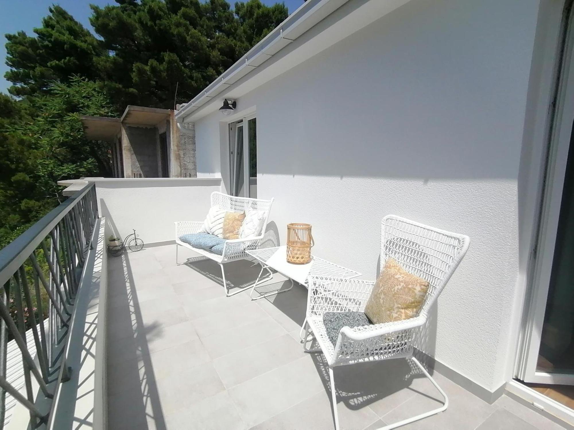Apartmani Mares - 20 M From The Beach Брела Екстер'єр фото